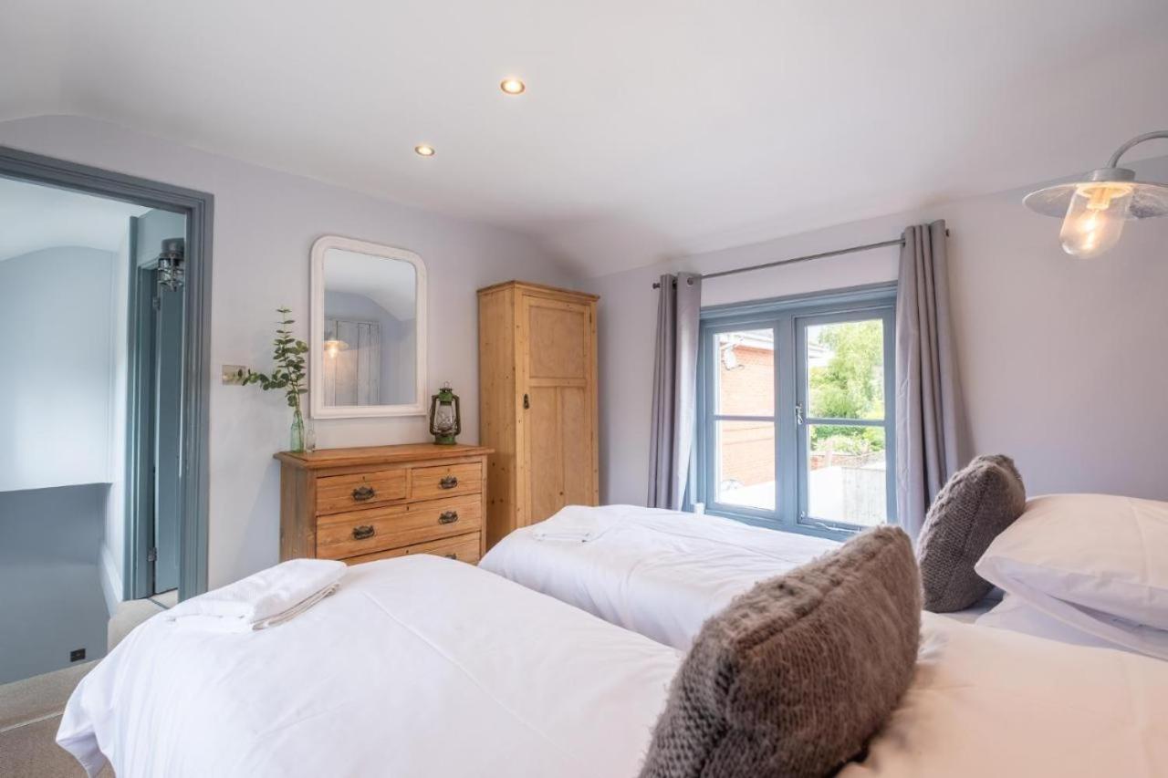 Sailmaker'S Cottage Lymington Exterior foto